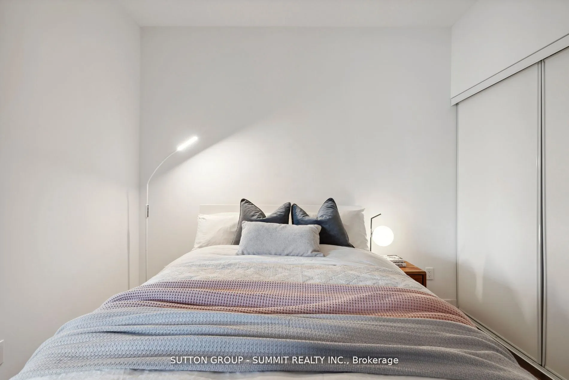 90 Queens Wharf Road, #306