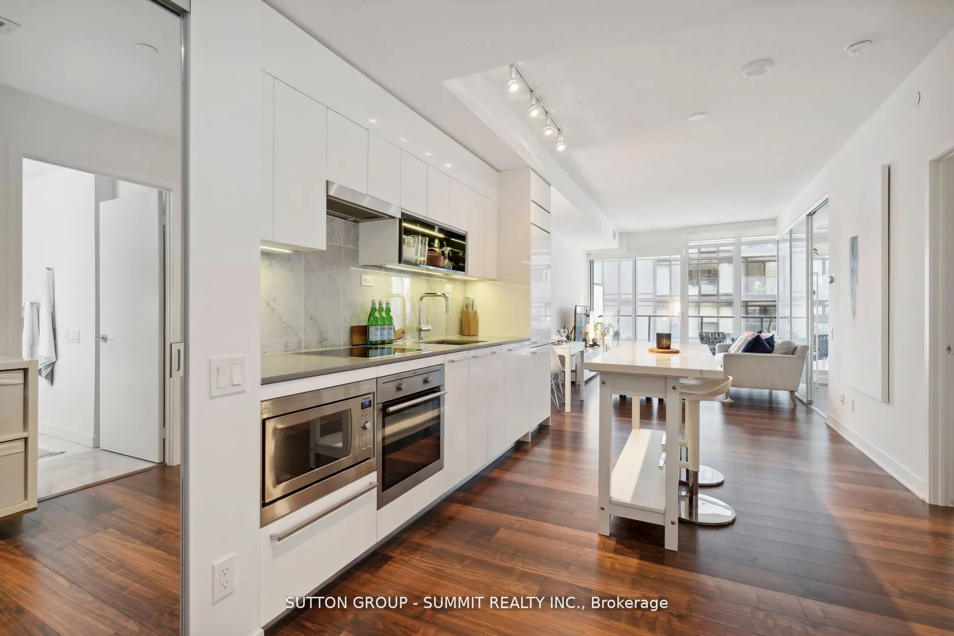 90 Queens Wharf Road, #306