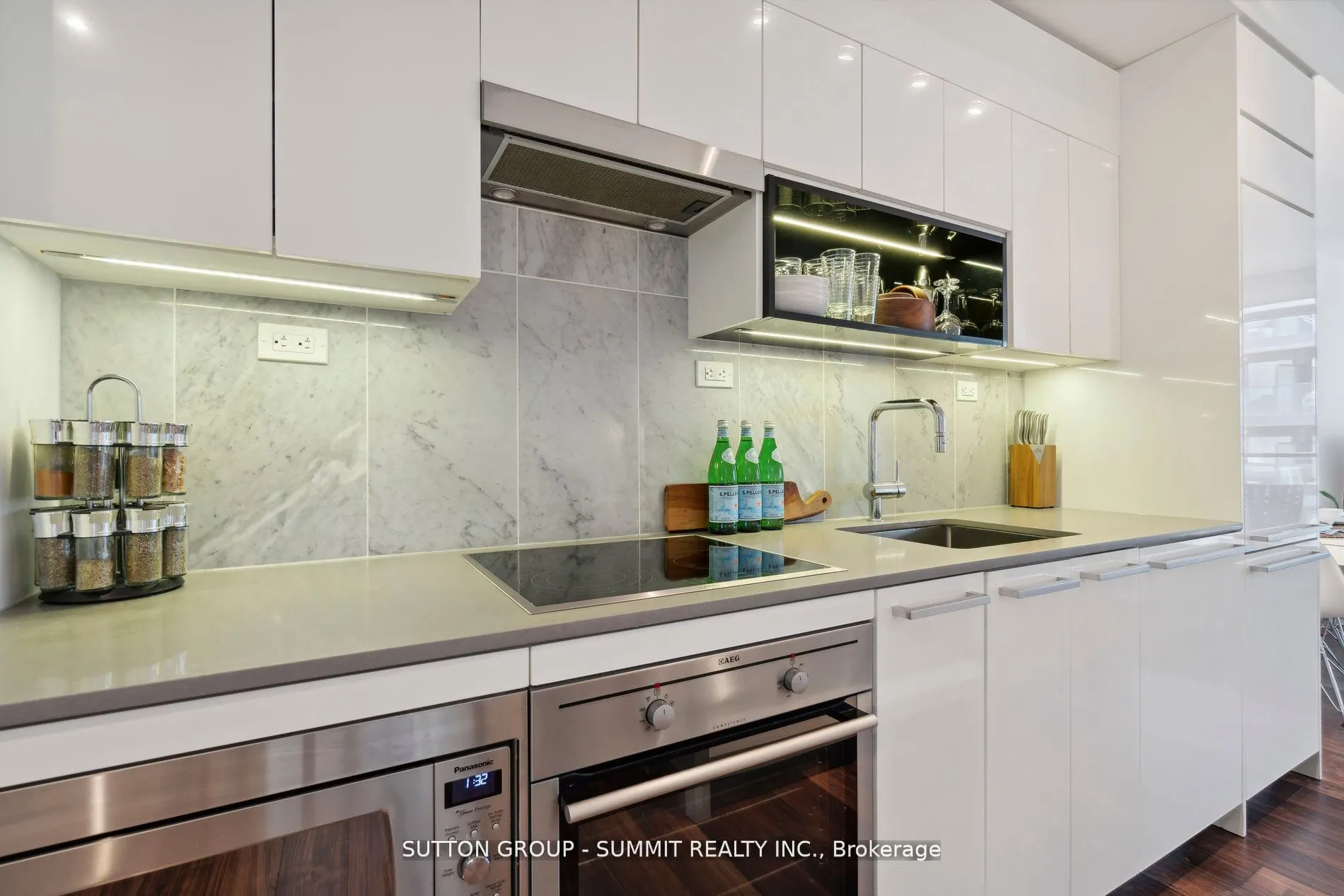 90 Queens Wharf Road, #306