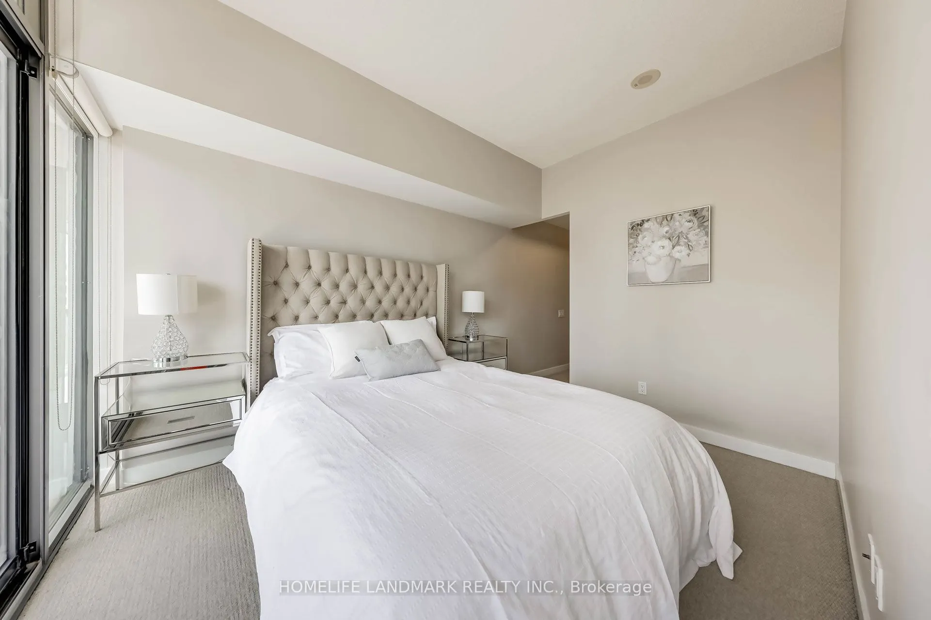33 Charles Street E #1405