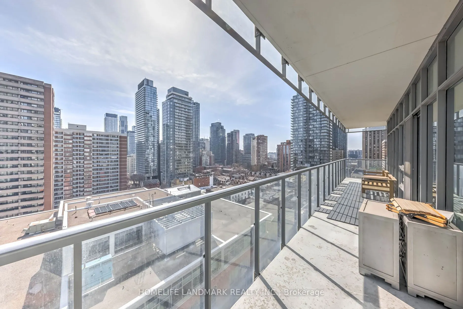 33 Charles Street E #1405