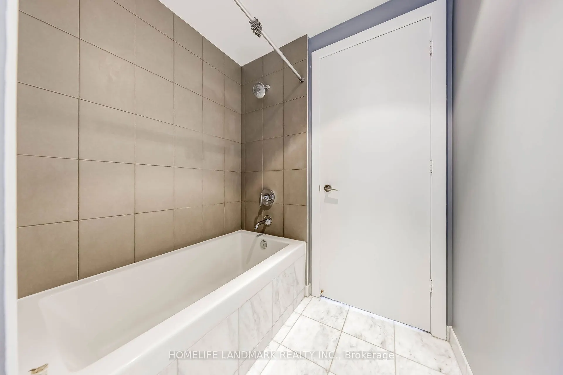 33 Charles Street E #1405