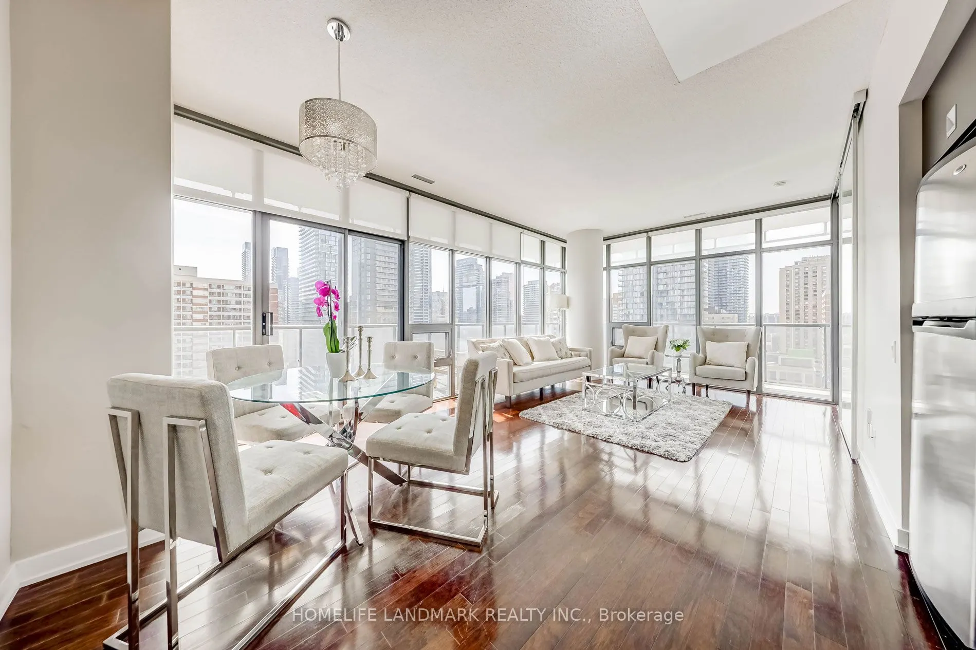 33 Charles Street E #1405