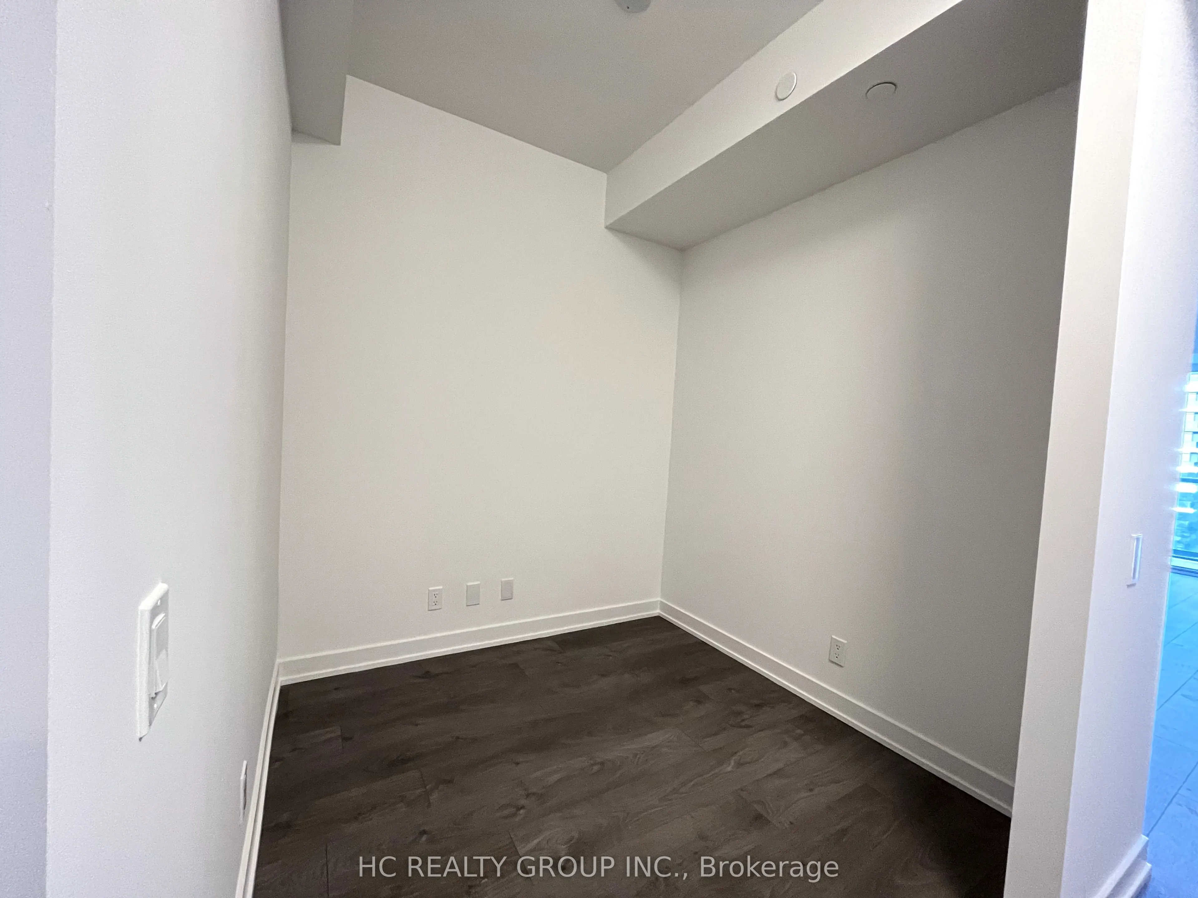 108 Peter Street, #4105