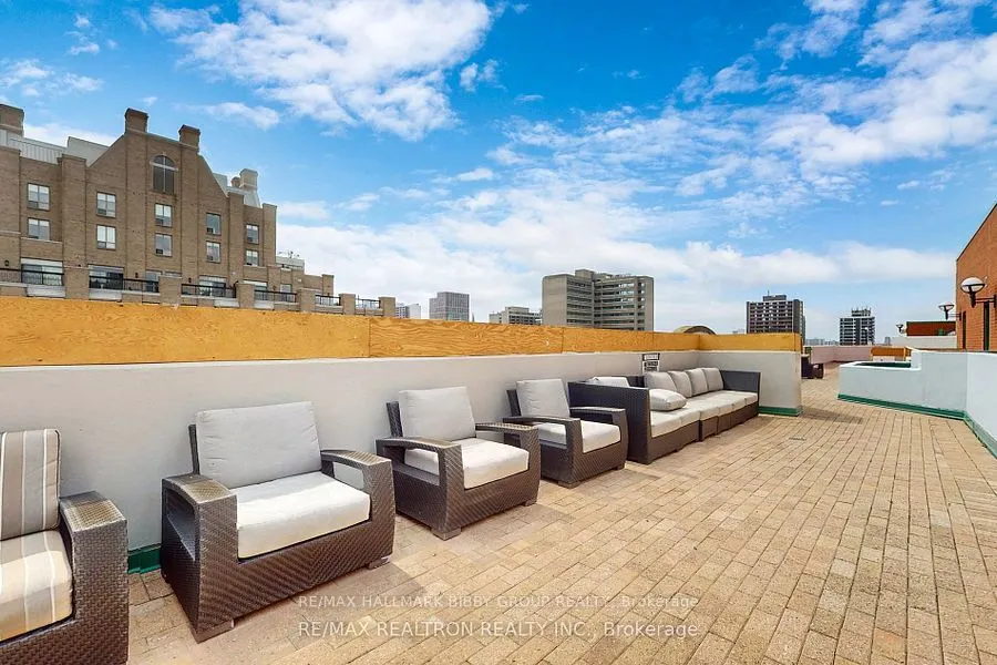 95 Prince Arthur Avenue, #311