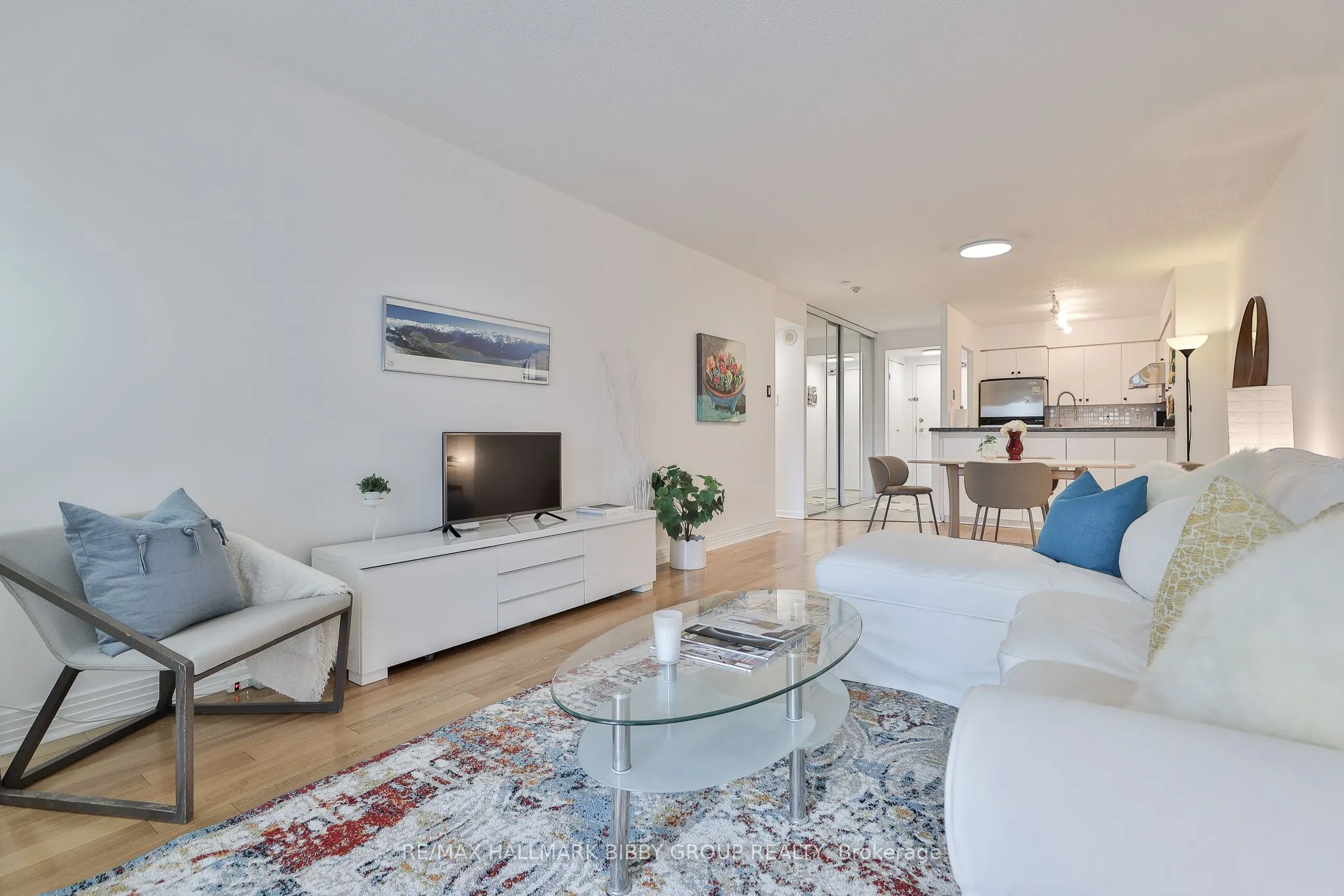 95 Prince Arthur Avenue, #311
