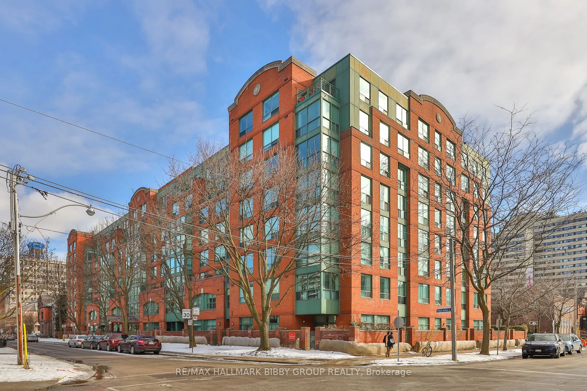 95 Prince Arthur Avenue, #311