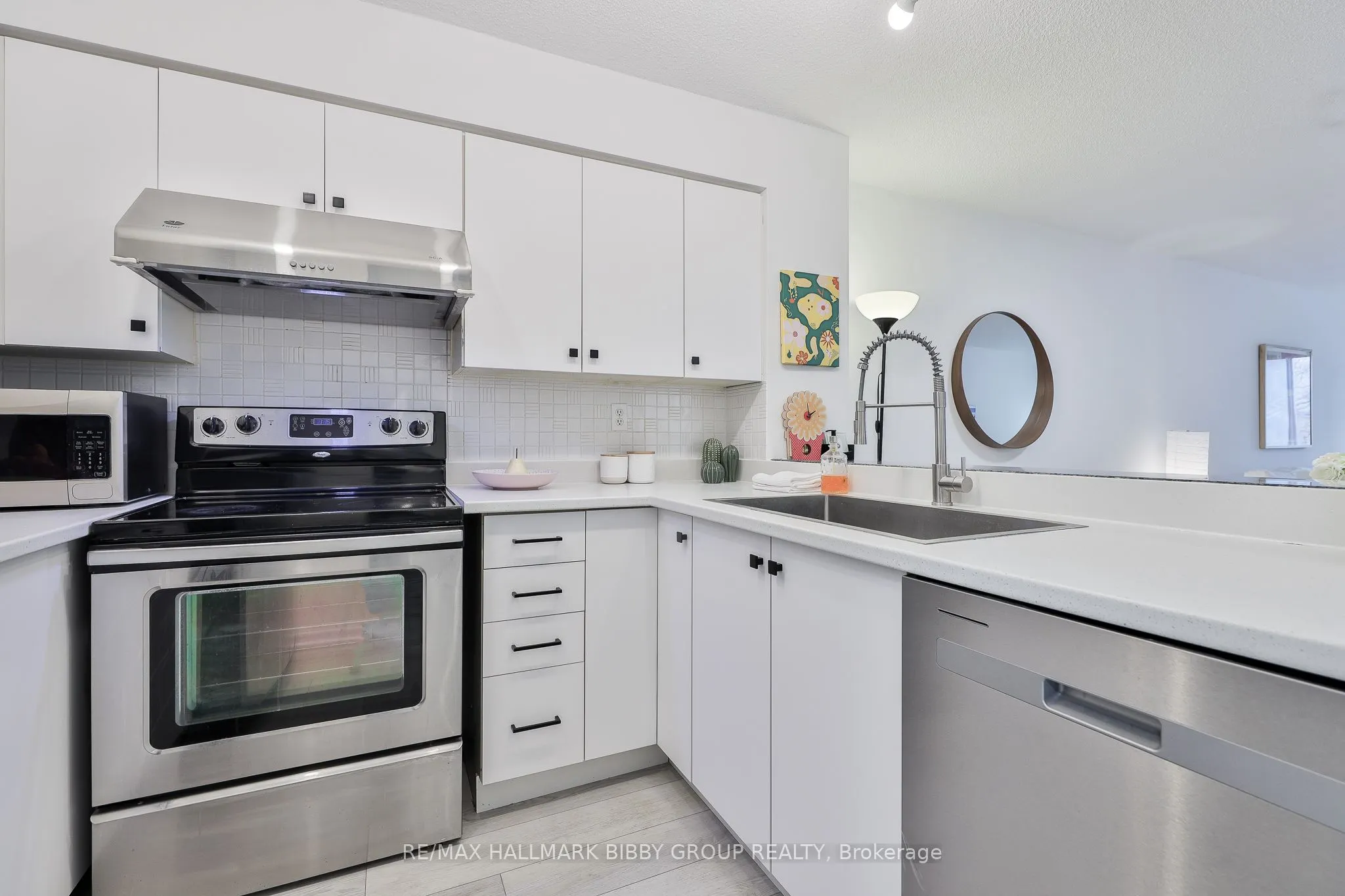 95 Prince Arthur Avenue, #311