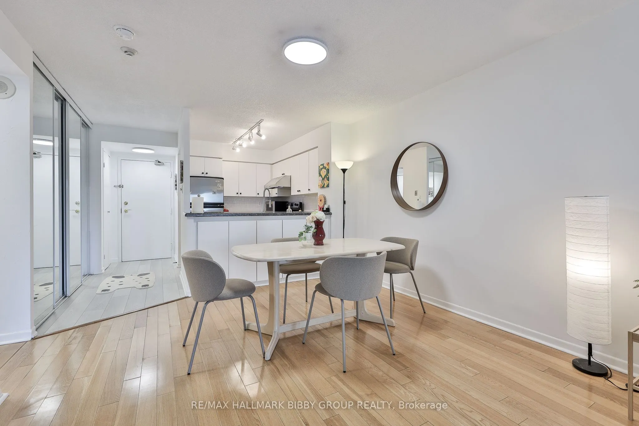 95 Prince Arthur Avenue, #311