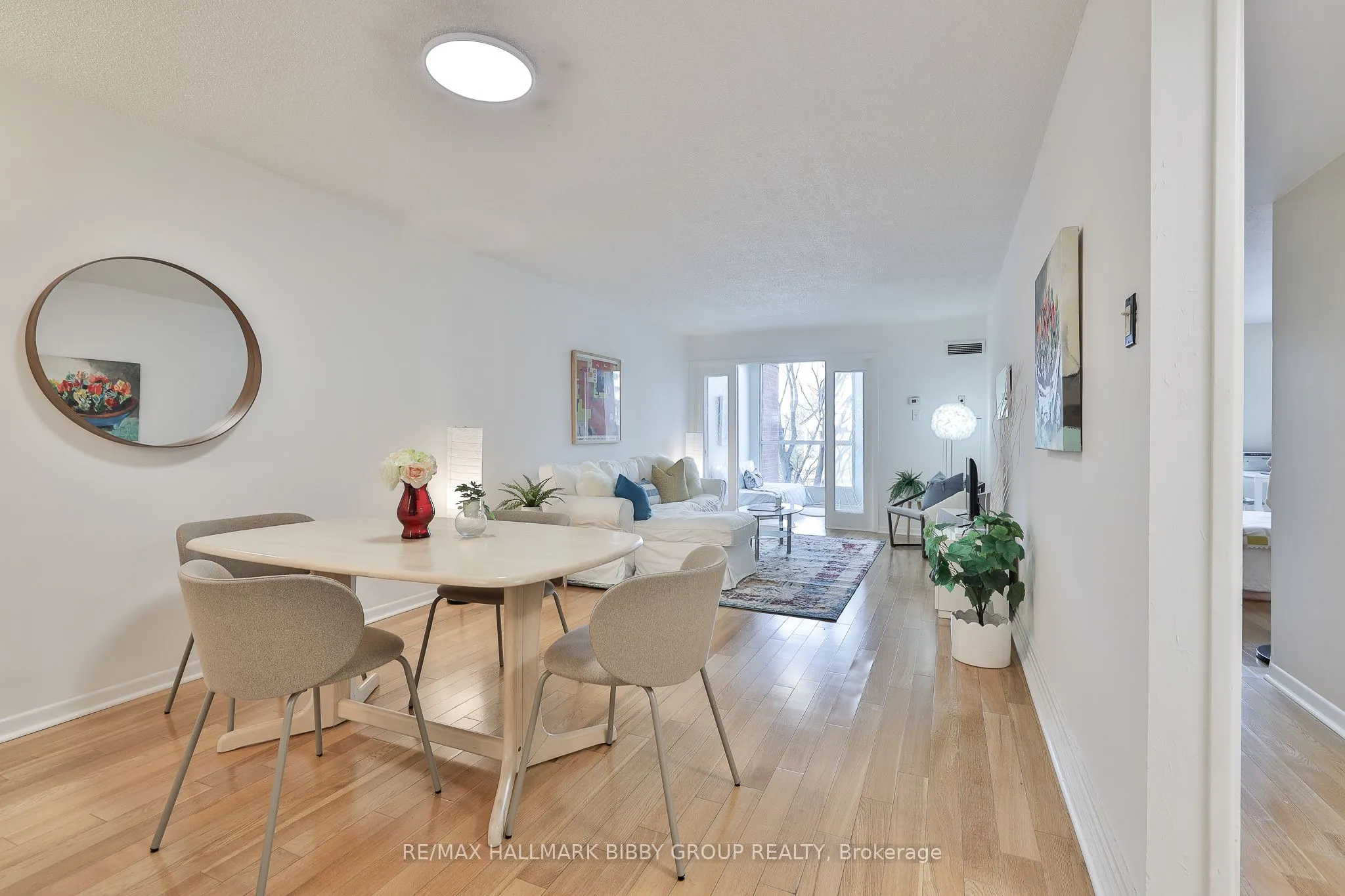 95 Prince Arthur Avenue, #311