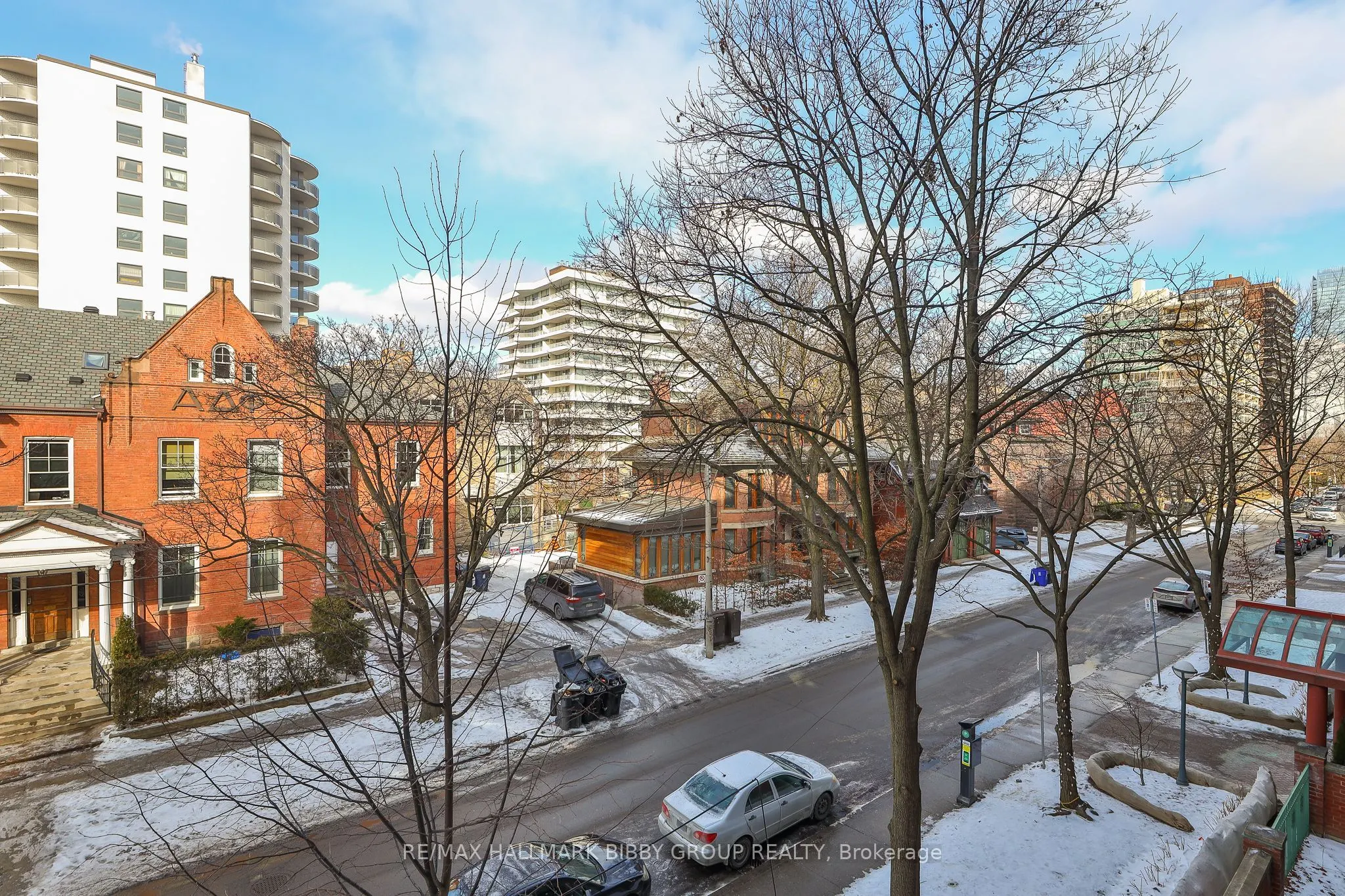 95 Prince Arthur Avenue, #311