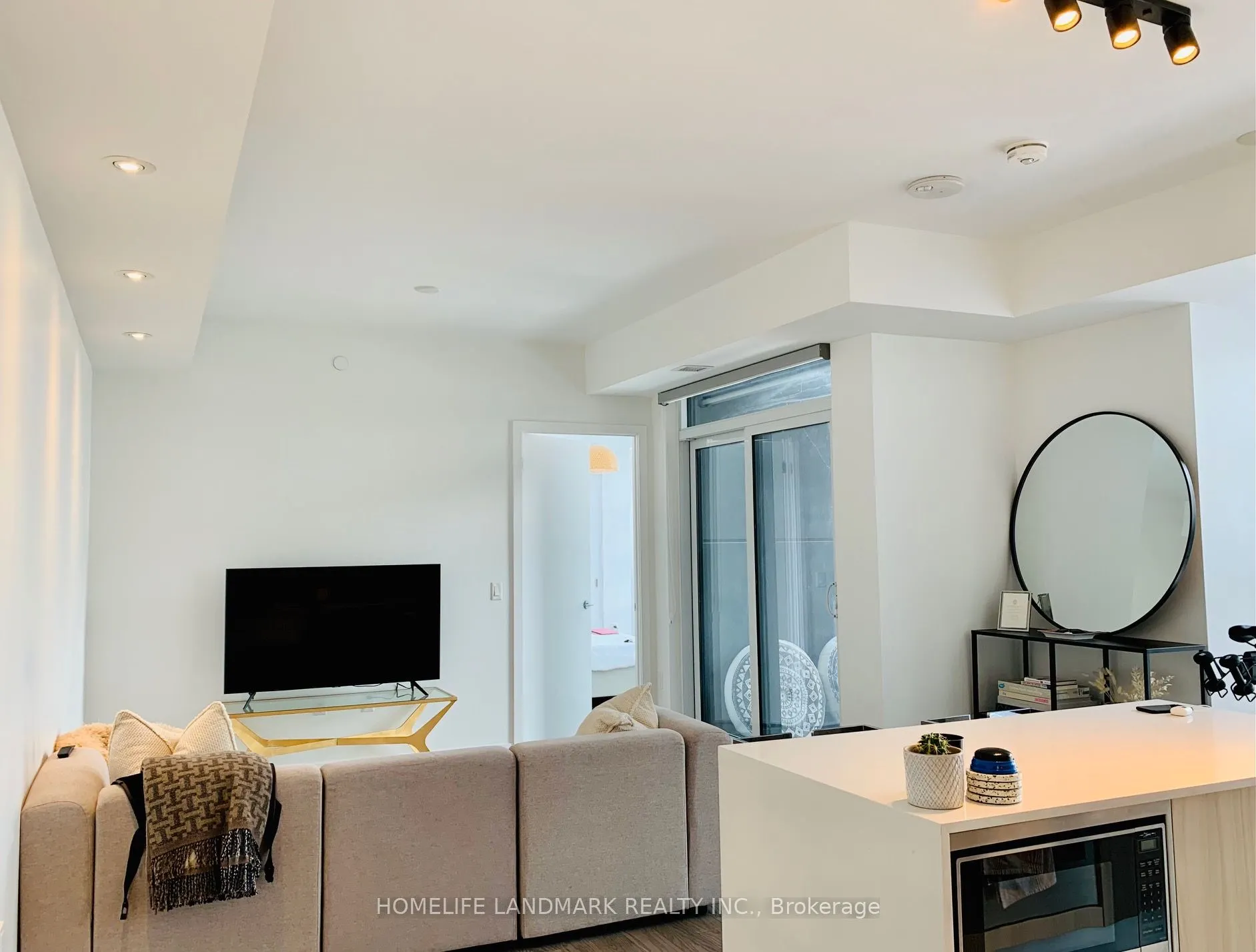 501 Adelaide Street W, #1101