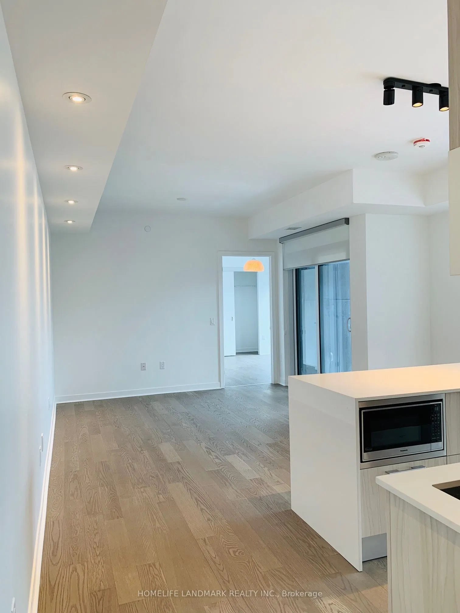 501 Adelaide Street W, #1101