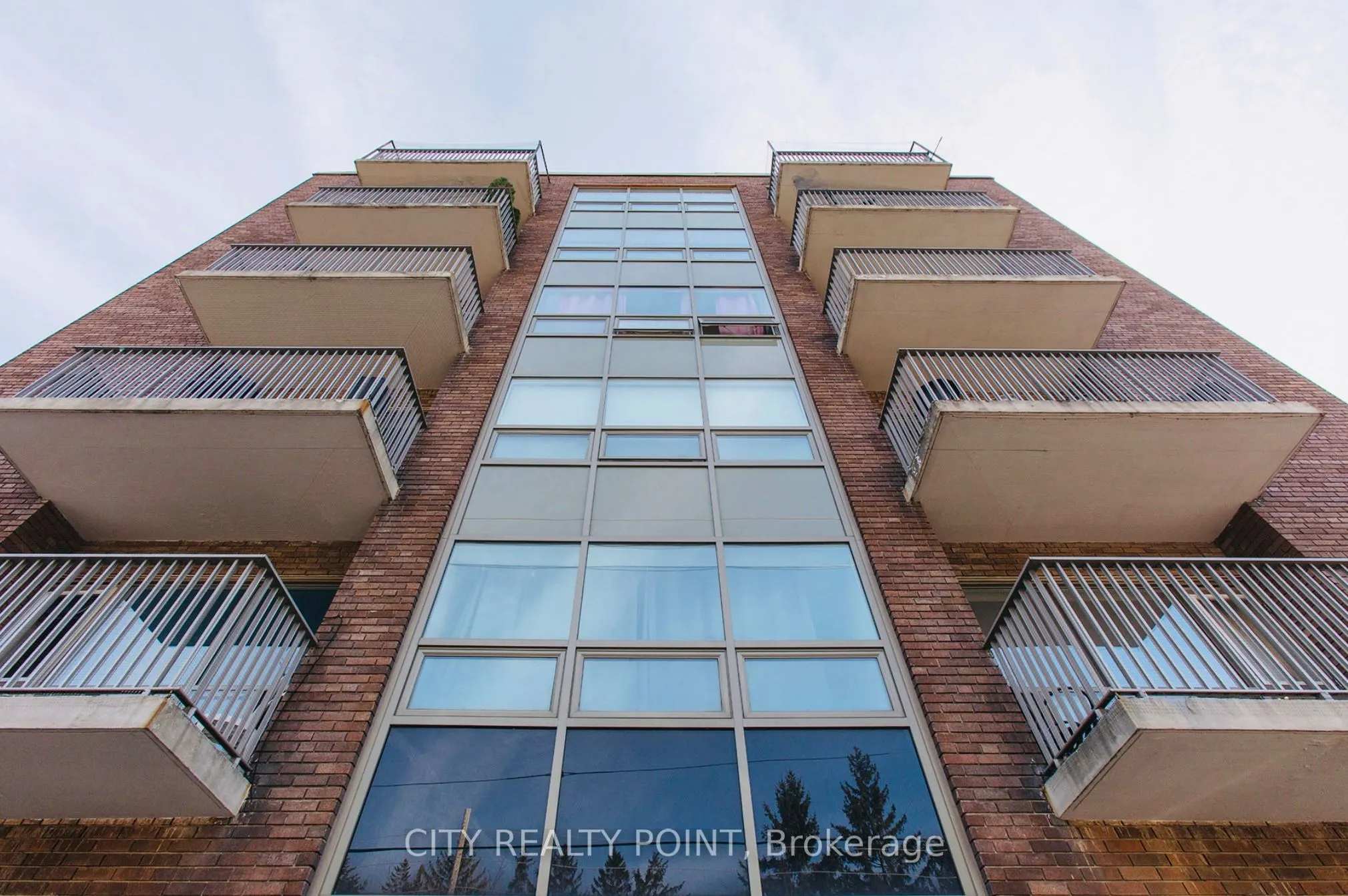 1291 Bayview Avenue N, #603
