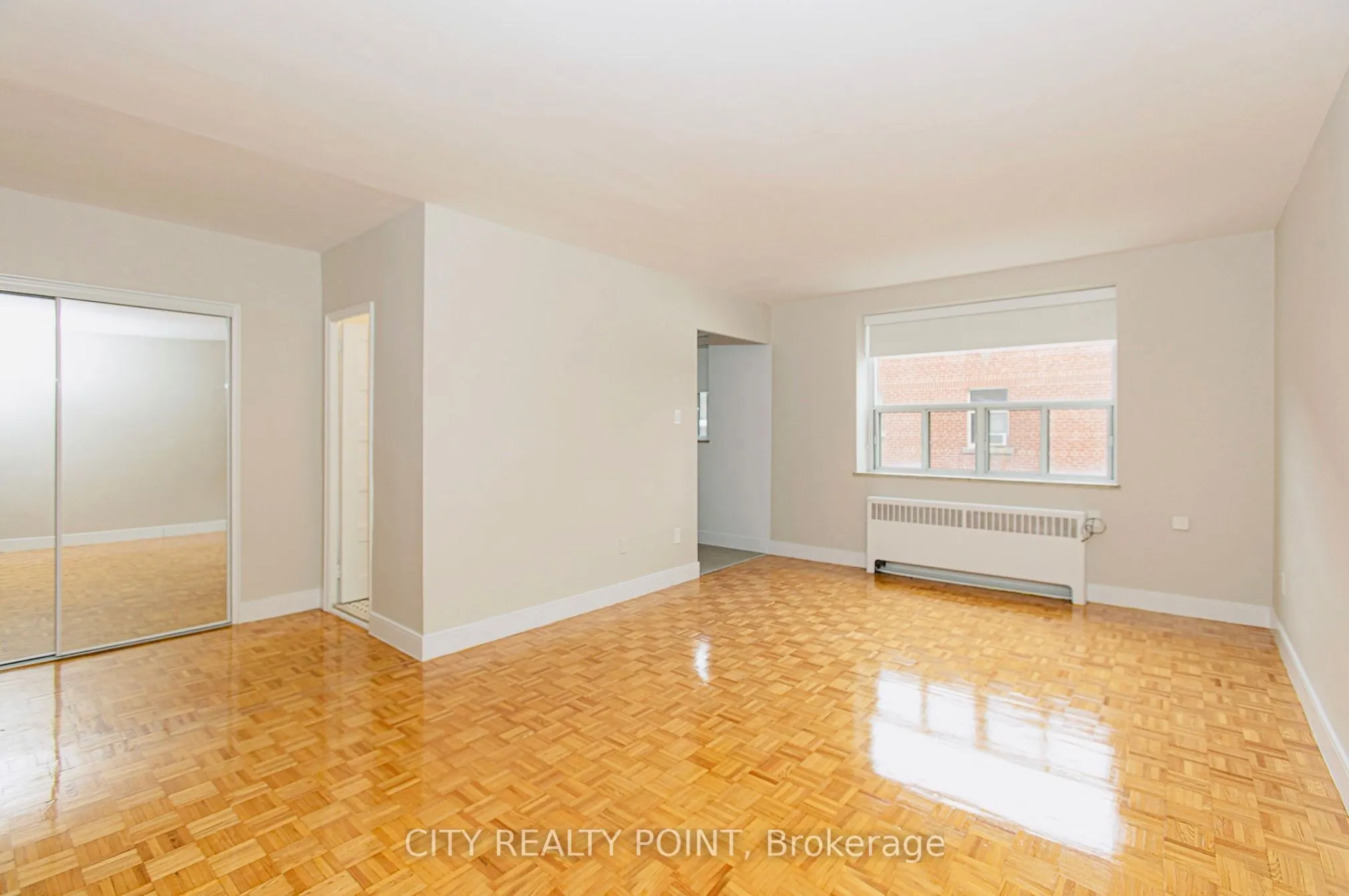 1291 Bayview Avenue N, #603