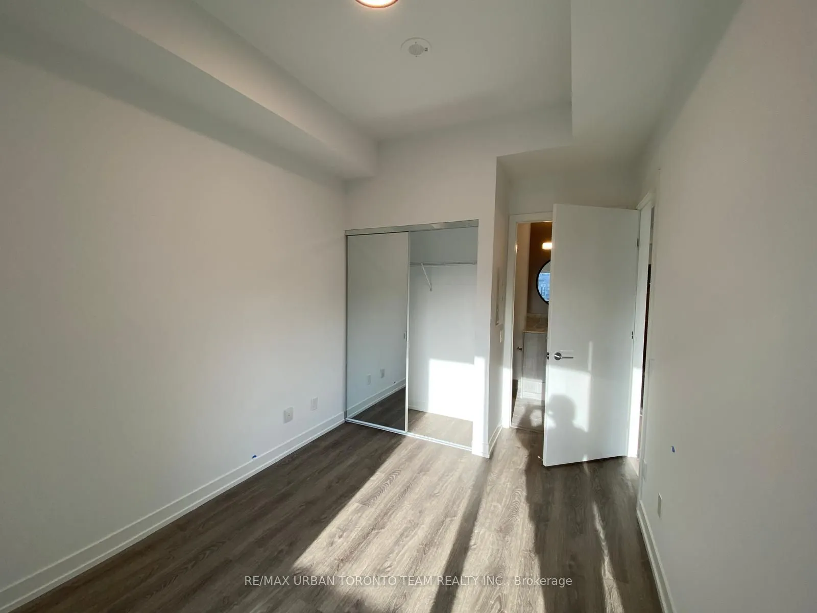 771 Yonge Street, #1202