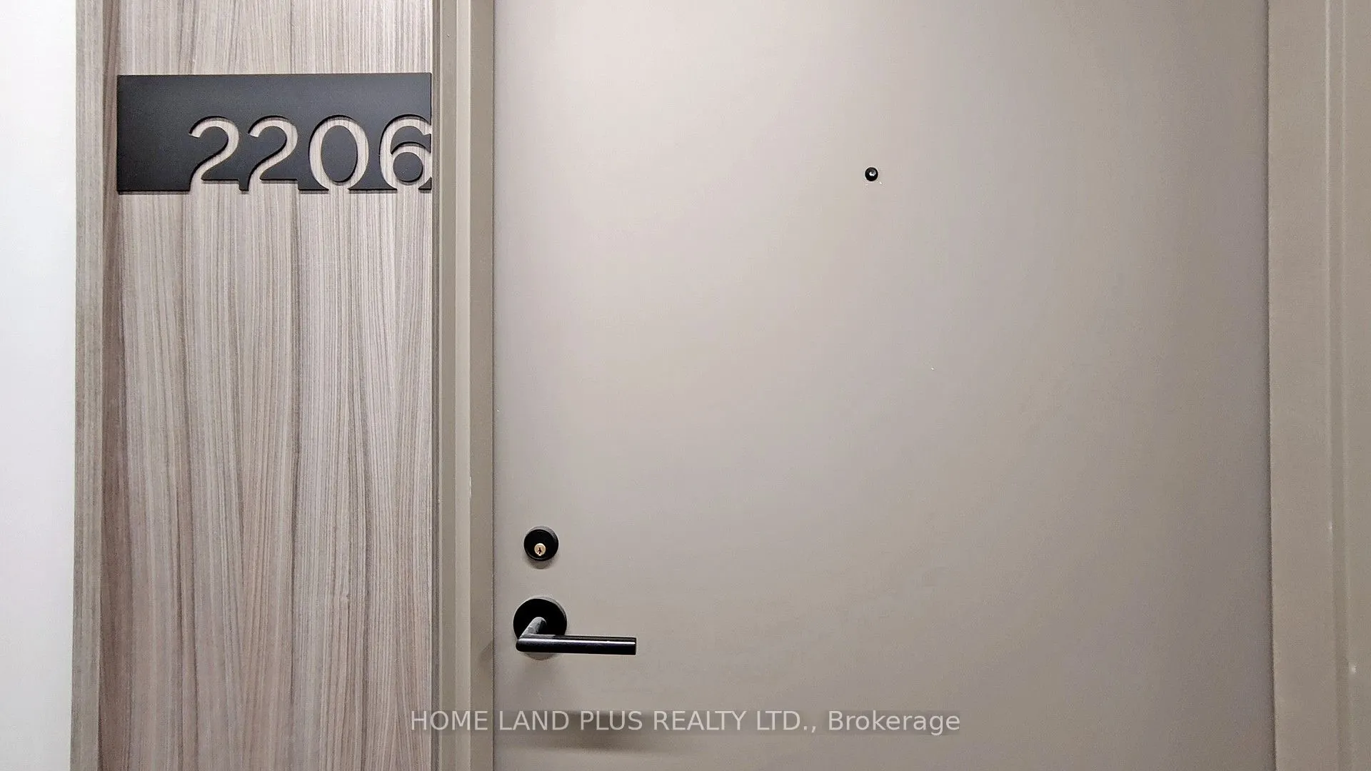 47 Mutual Street, #2206