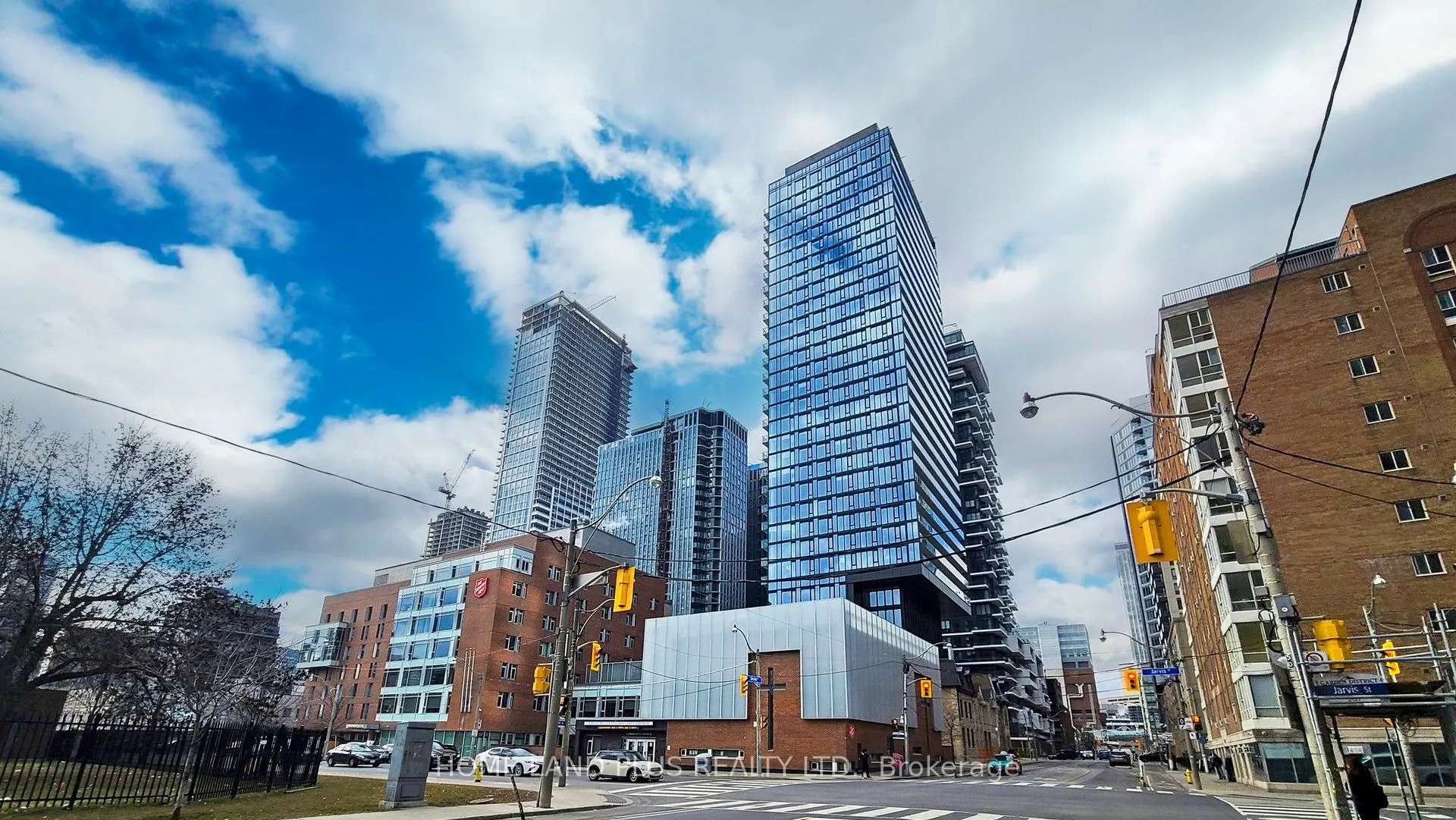 47 Mutual Street, #2206