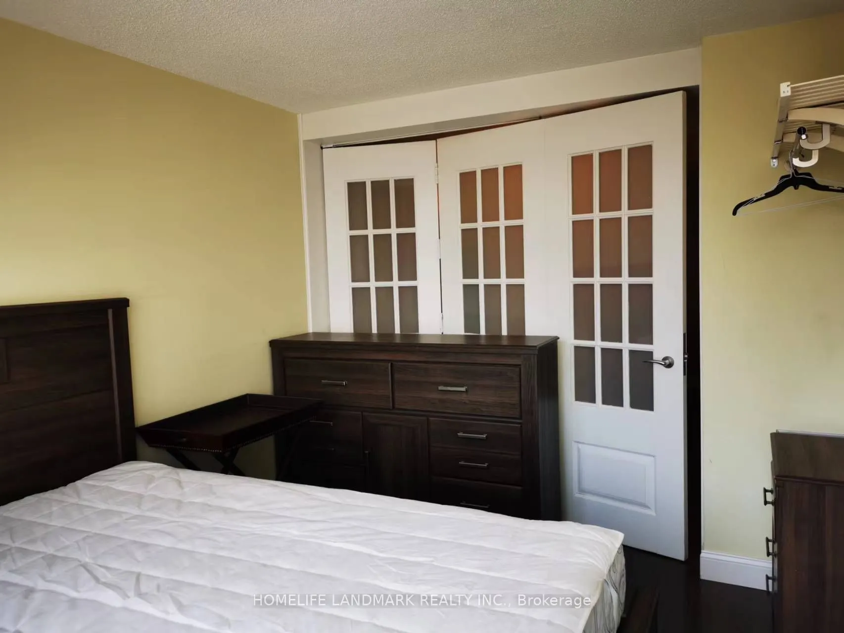 633 Bay Street, #1907