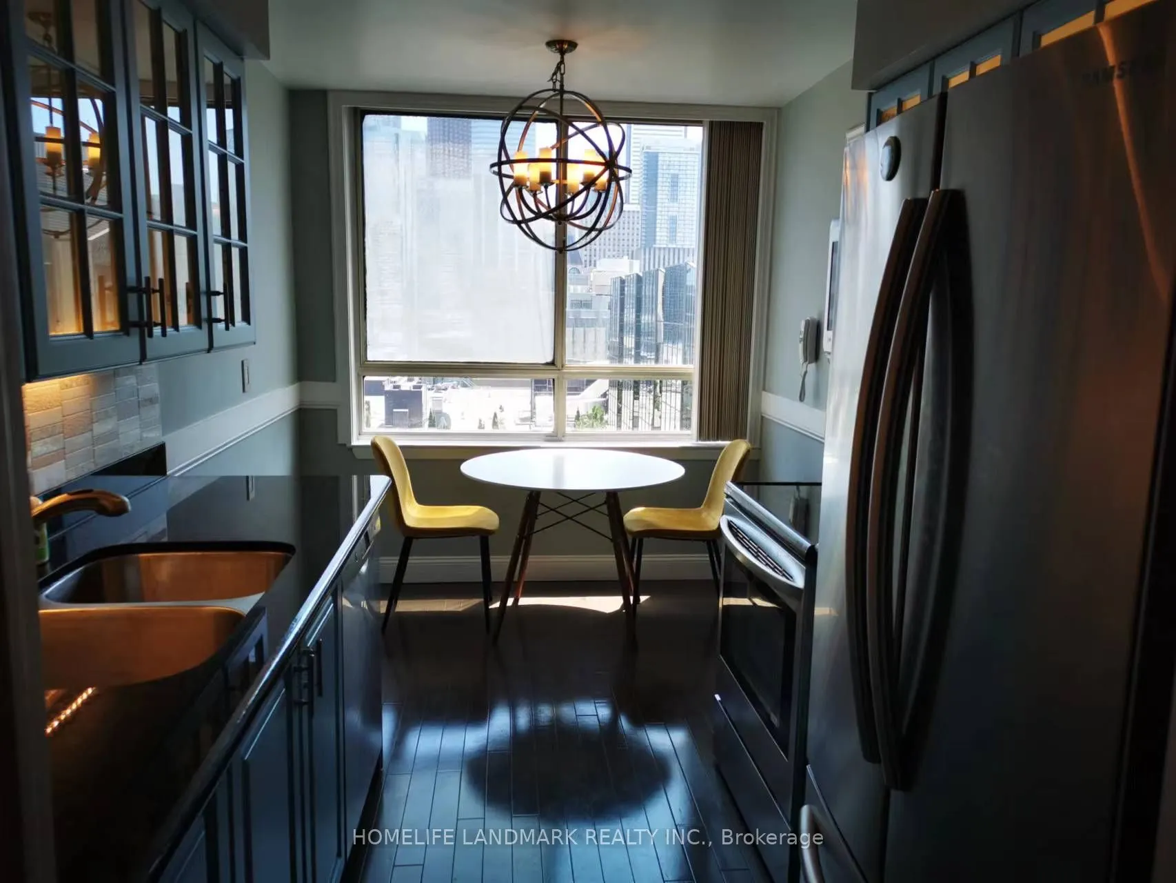 633 Bay Street, #1907