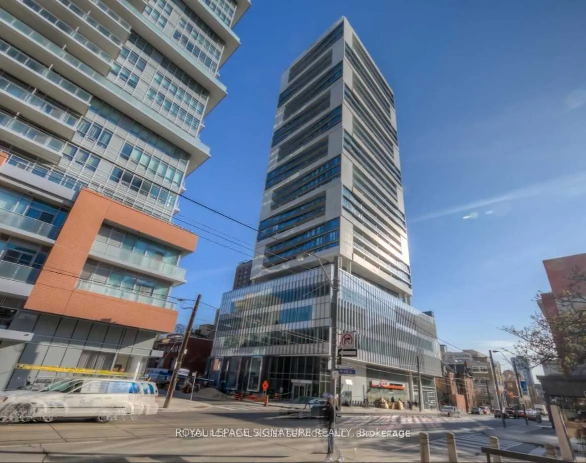 89 McGill Street, #1411