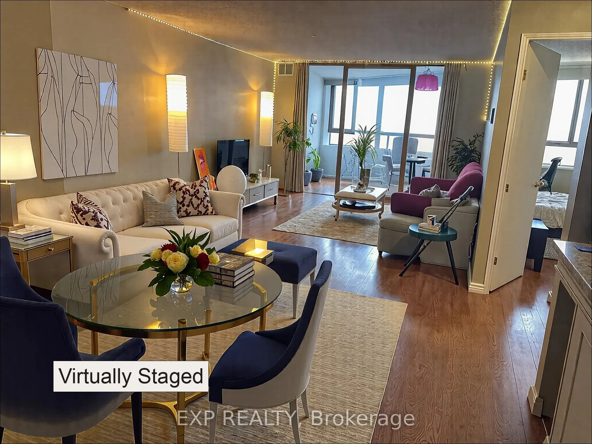 260 Queens Quay W, #2103