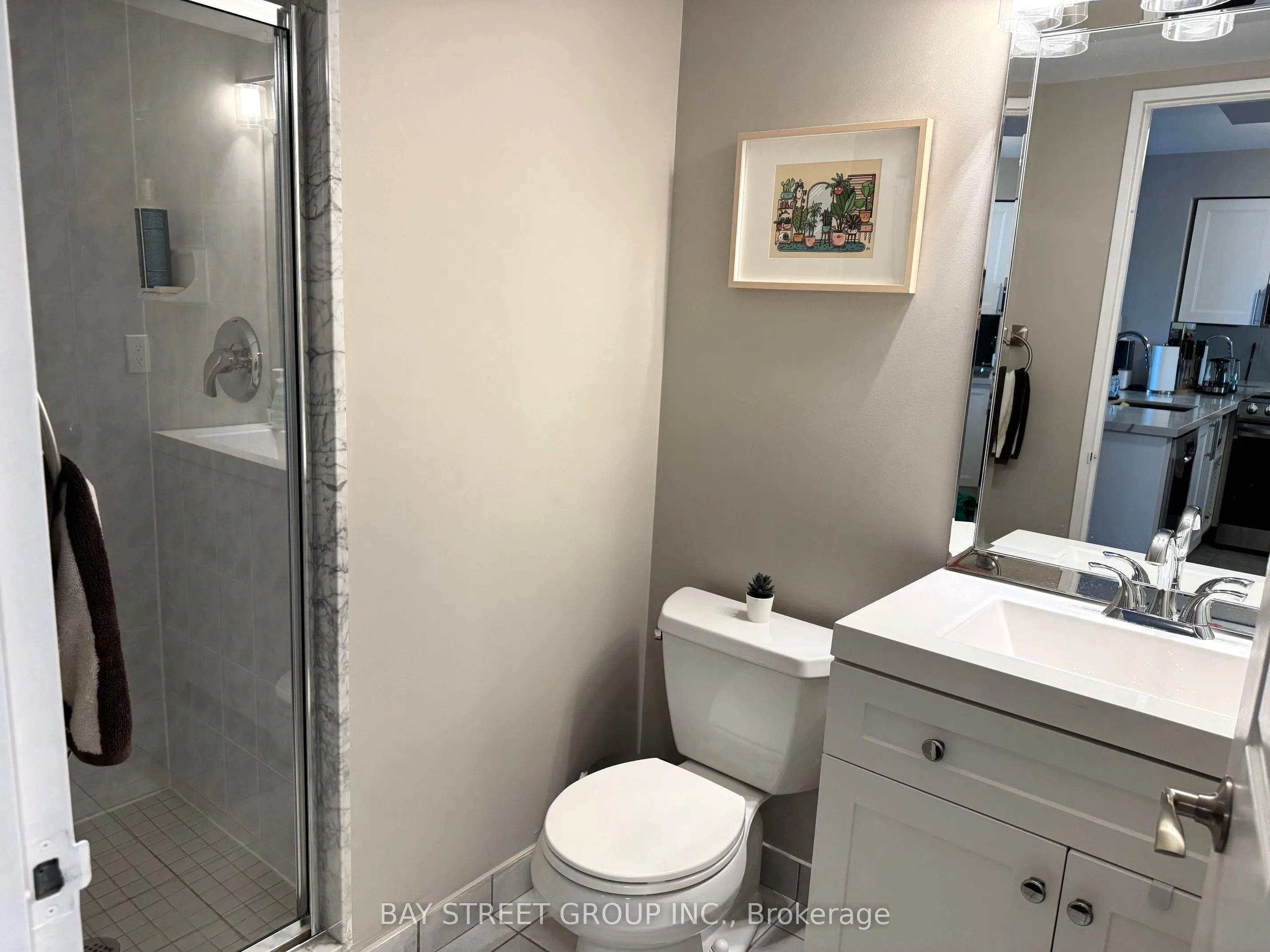 18 Parkview Avenue, #1203