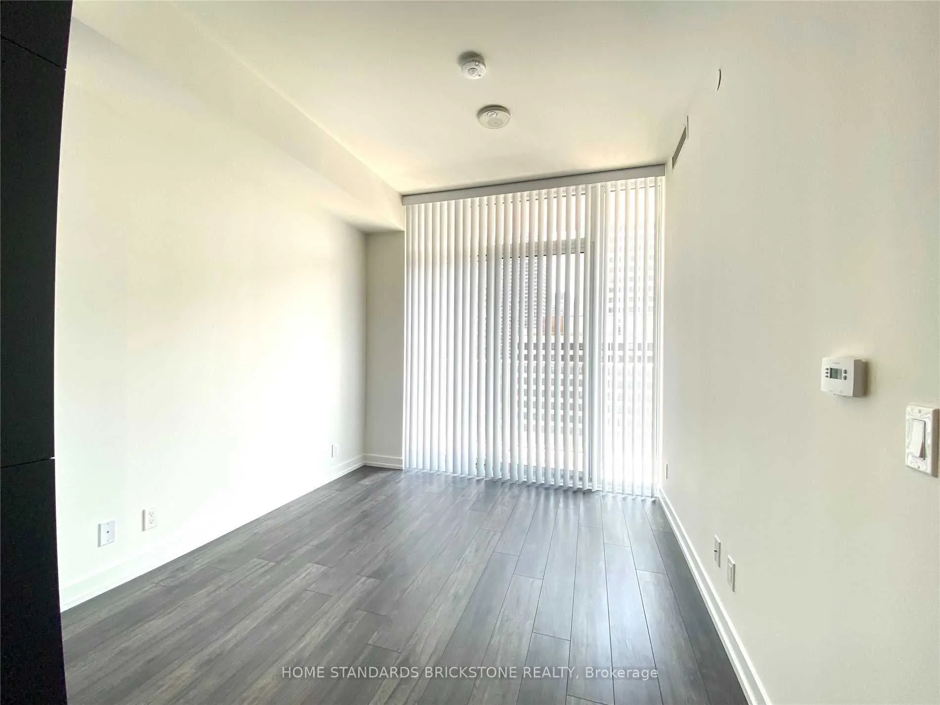 33 Helendale Avenue, #1308