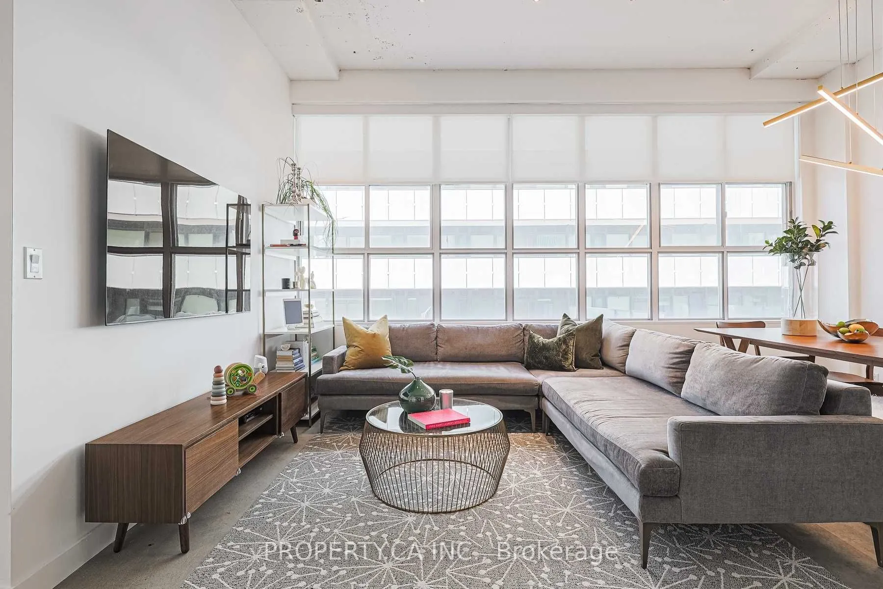 188 Eglinton Avenue E, #306