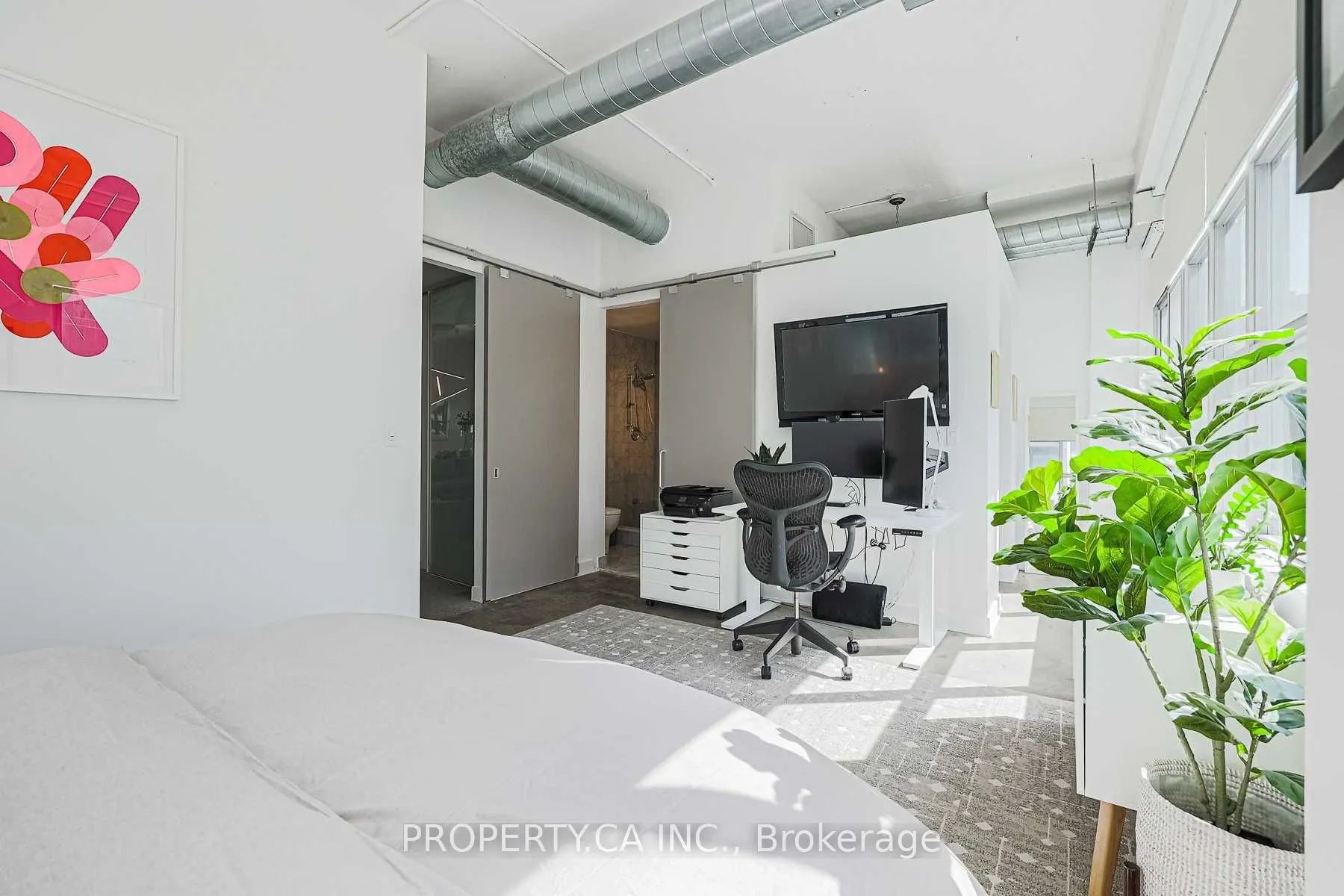 188 Eglinton Avenue E, #306