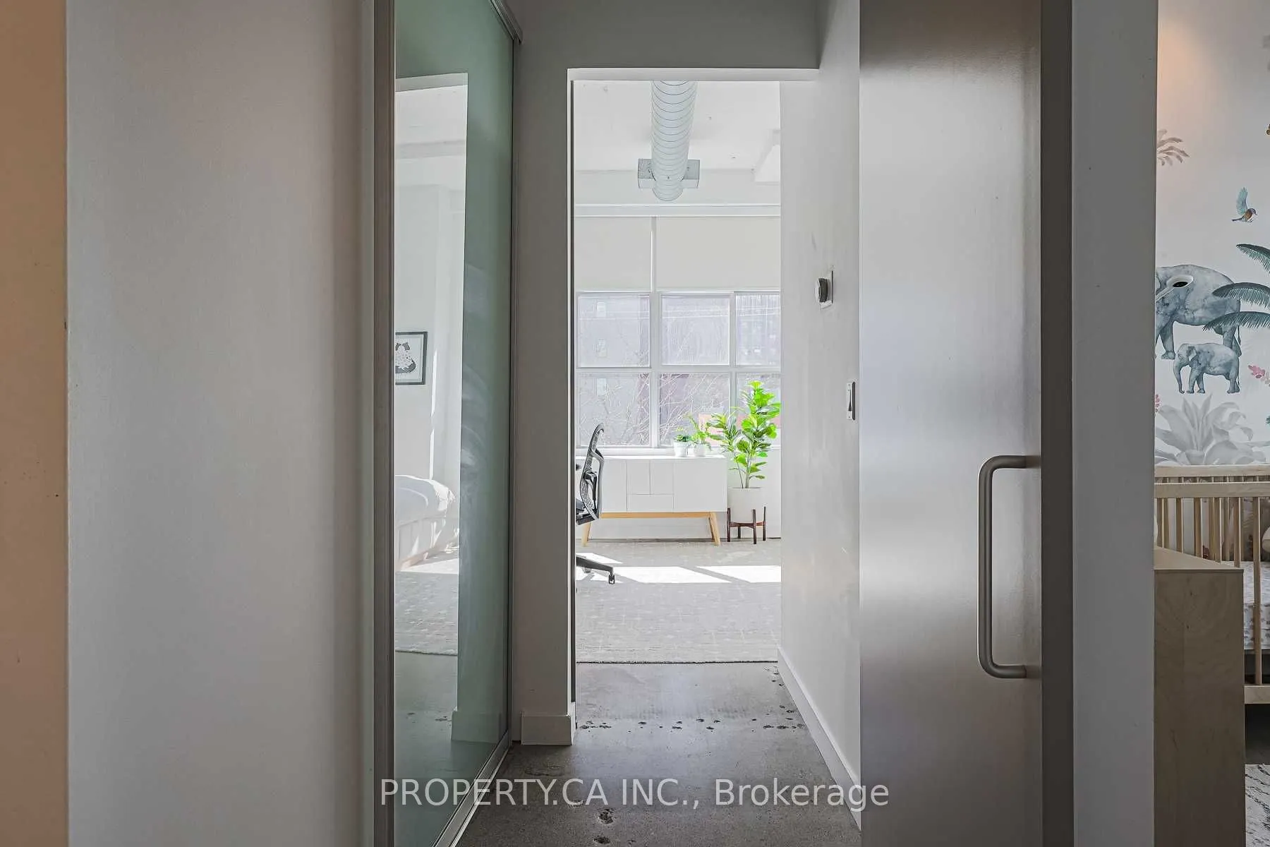 188 Eglinton Avenue E, #306