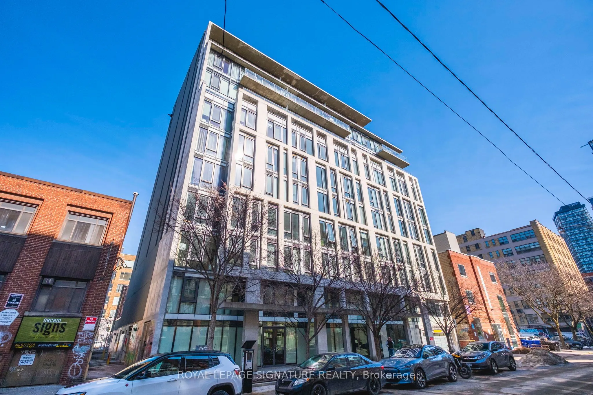 32 Camden Street, #206