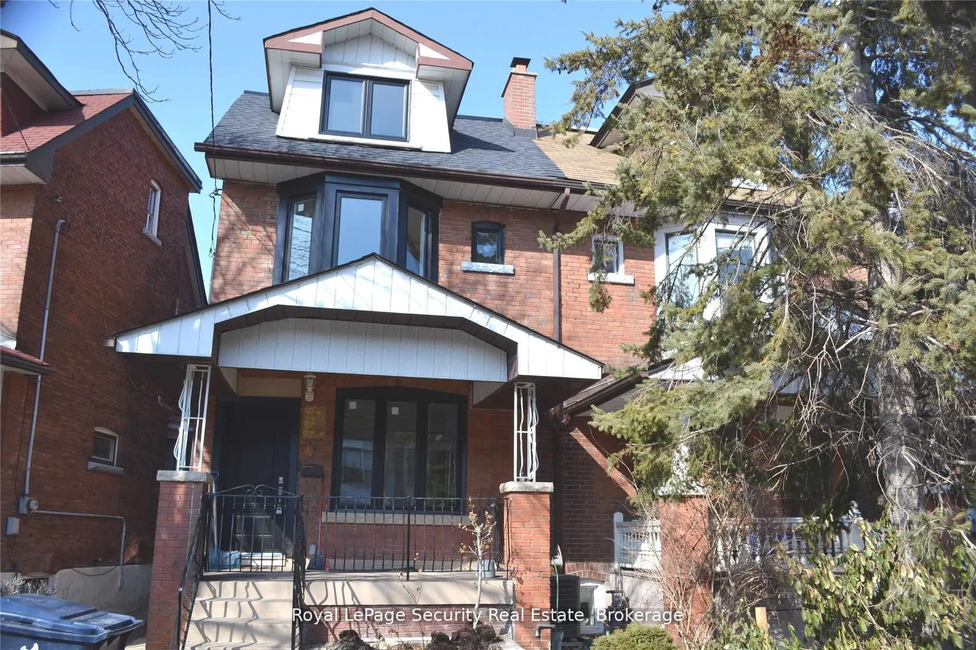 6 Rusholme Park Crescent, #Main