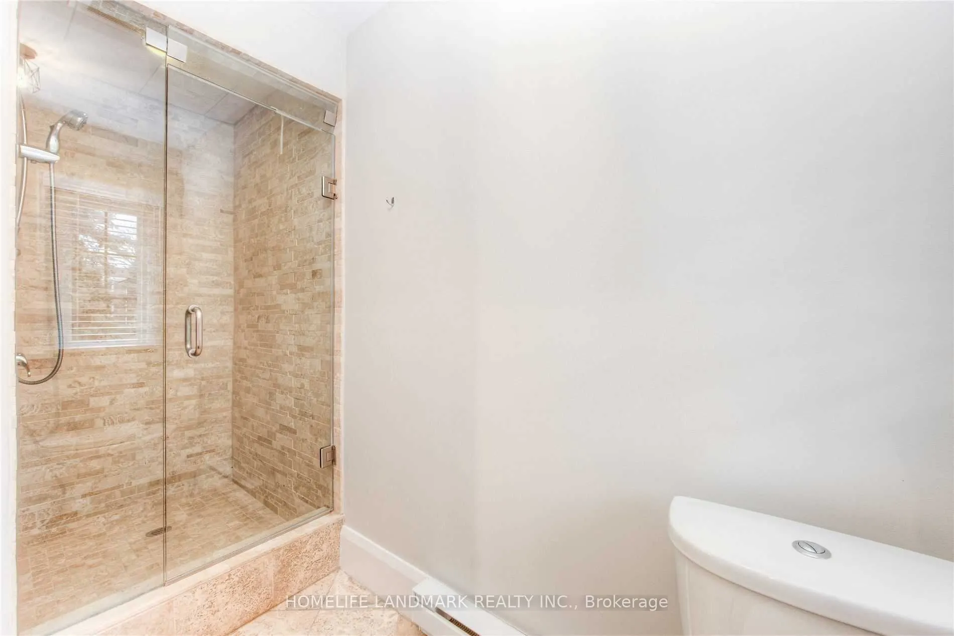 283 Chaplin Crescent