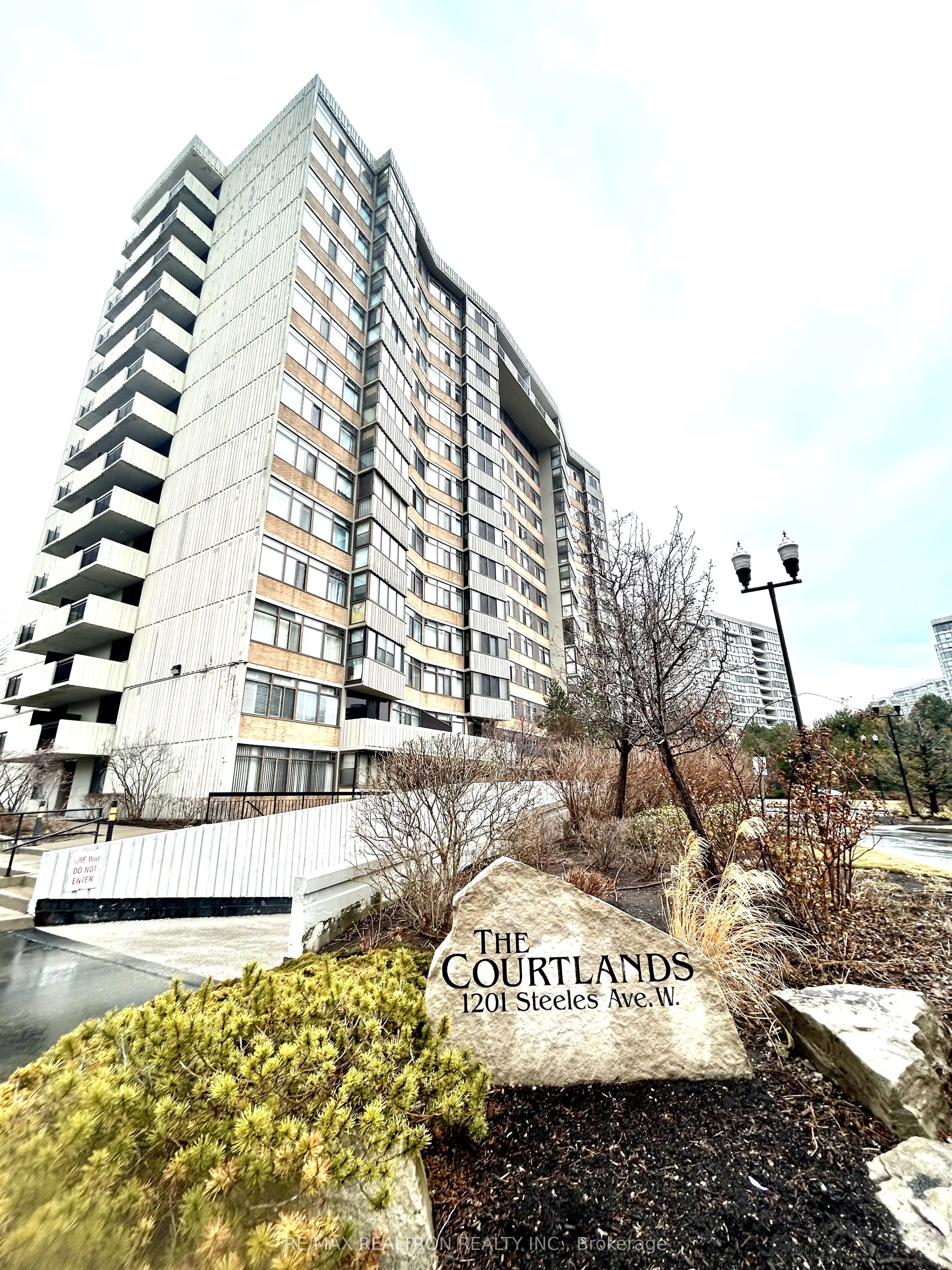 1201 Steeles Avenue W, #102