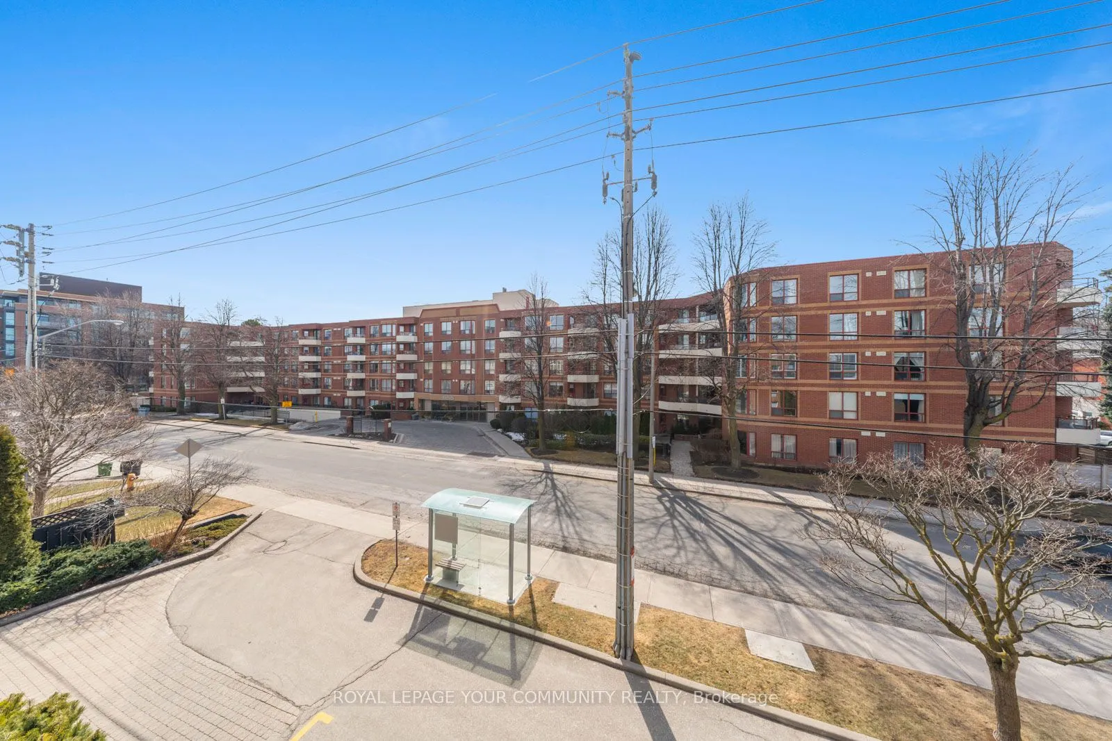 928 Millwood Road W, #306