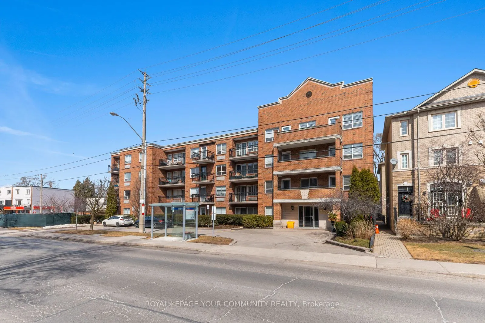 928 Millwood Road W, #306