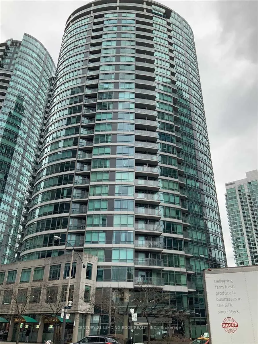 373 Front Street W, #3007