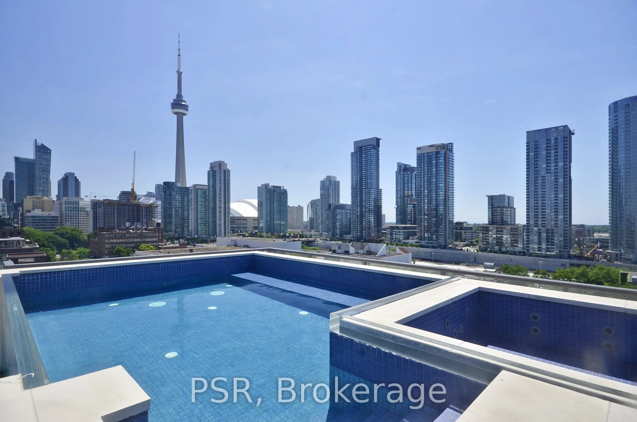 500 Wellington Street W, #Ph1001