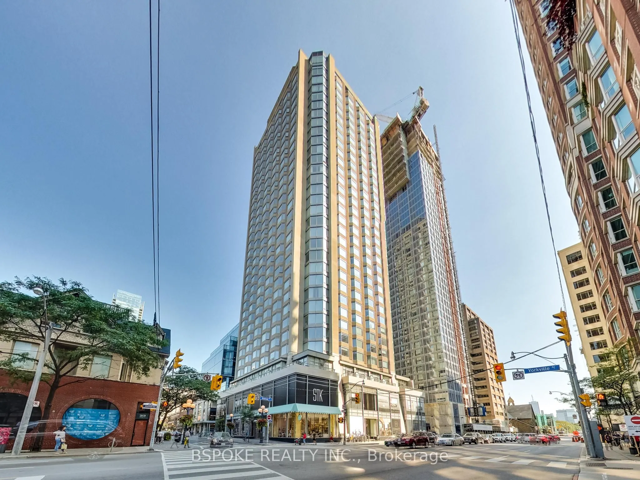 155 Yorkville Avenue, #1918