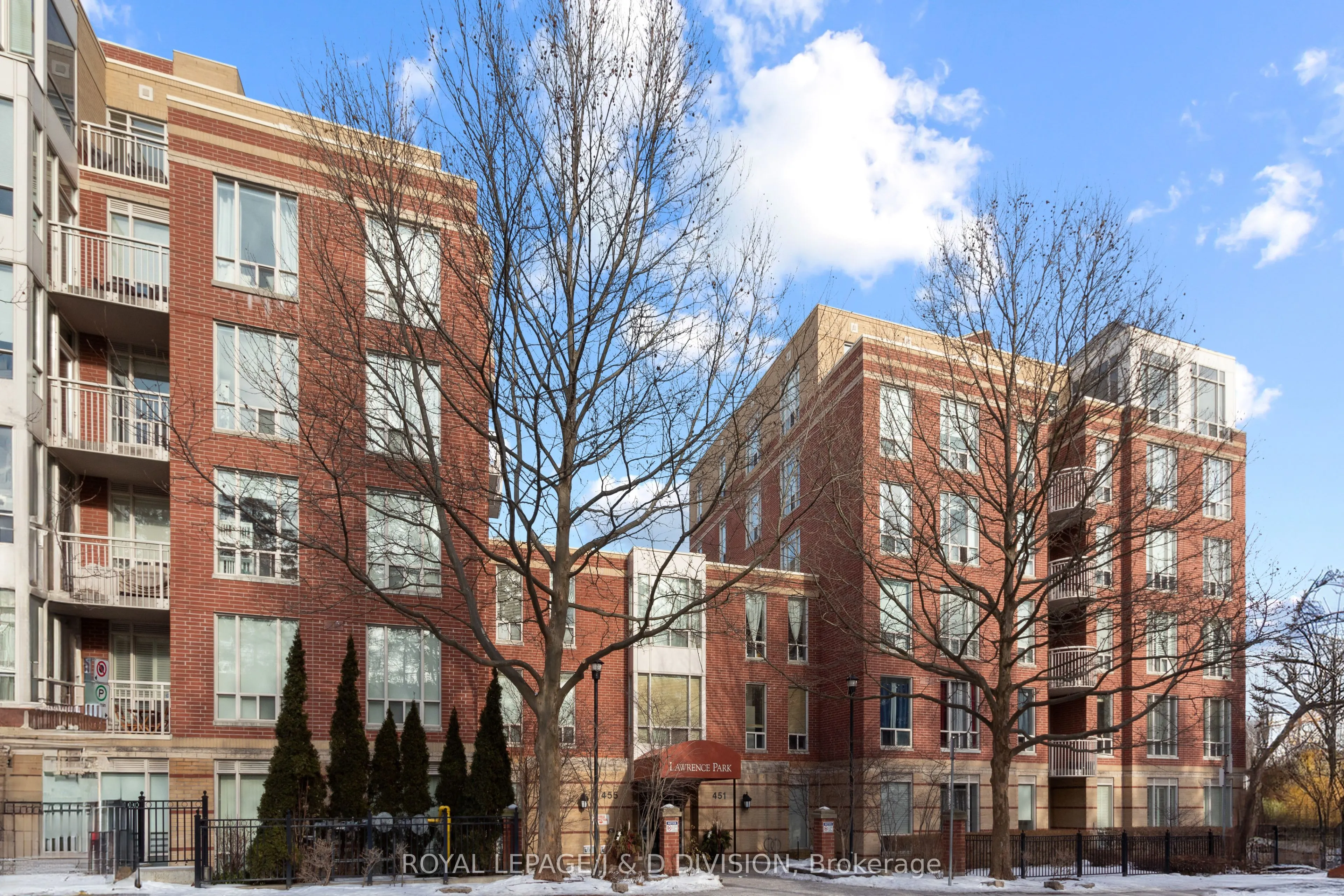 455 Rosewell Avenue, #317