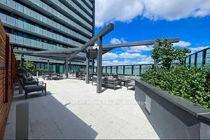 585 Bloor Street E, #1319