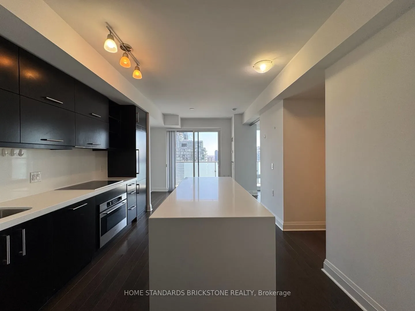 1080 Bay Street, #3411