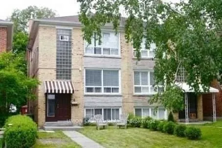 4 Rowley Avenue