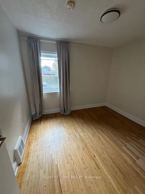 227 Sheppard Avenue W