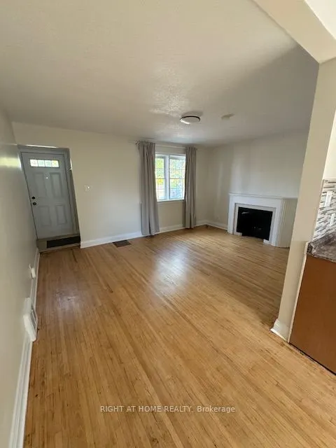 227 Sheppard Avenue W