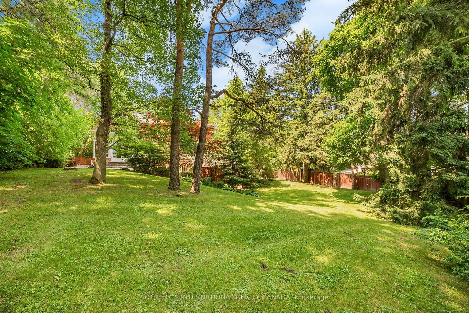 26 Wilket Road