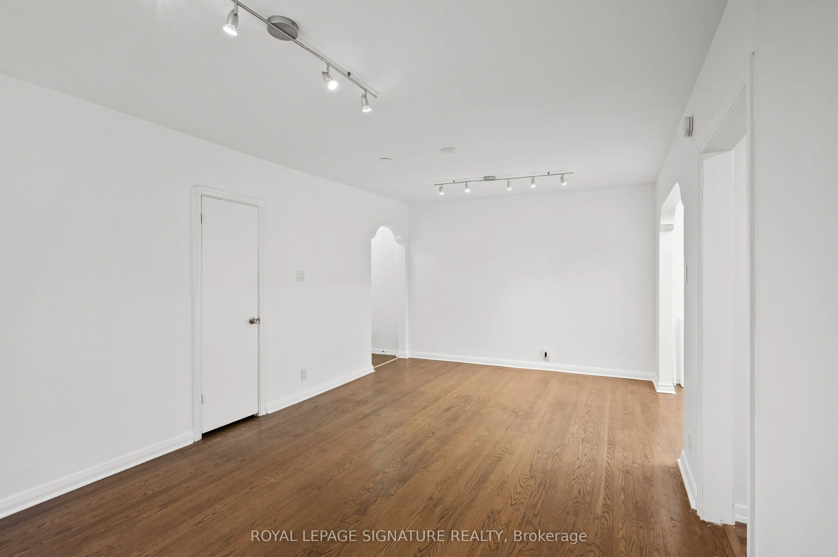 1138 Eglinton Avenue W, #2nd Floor