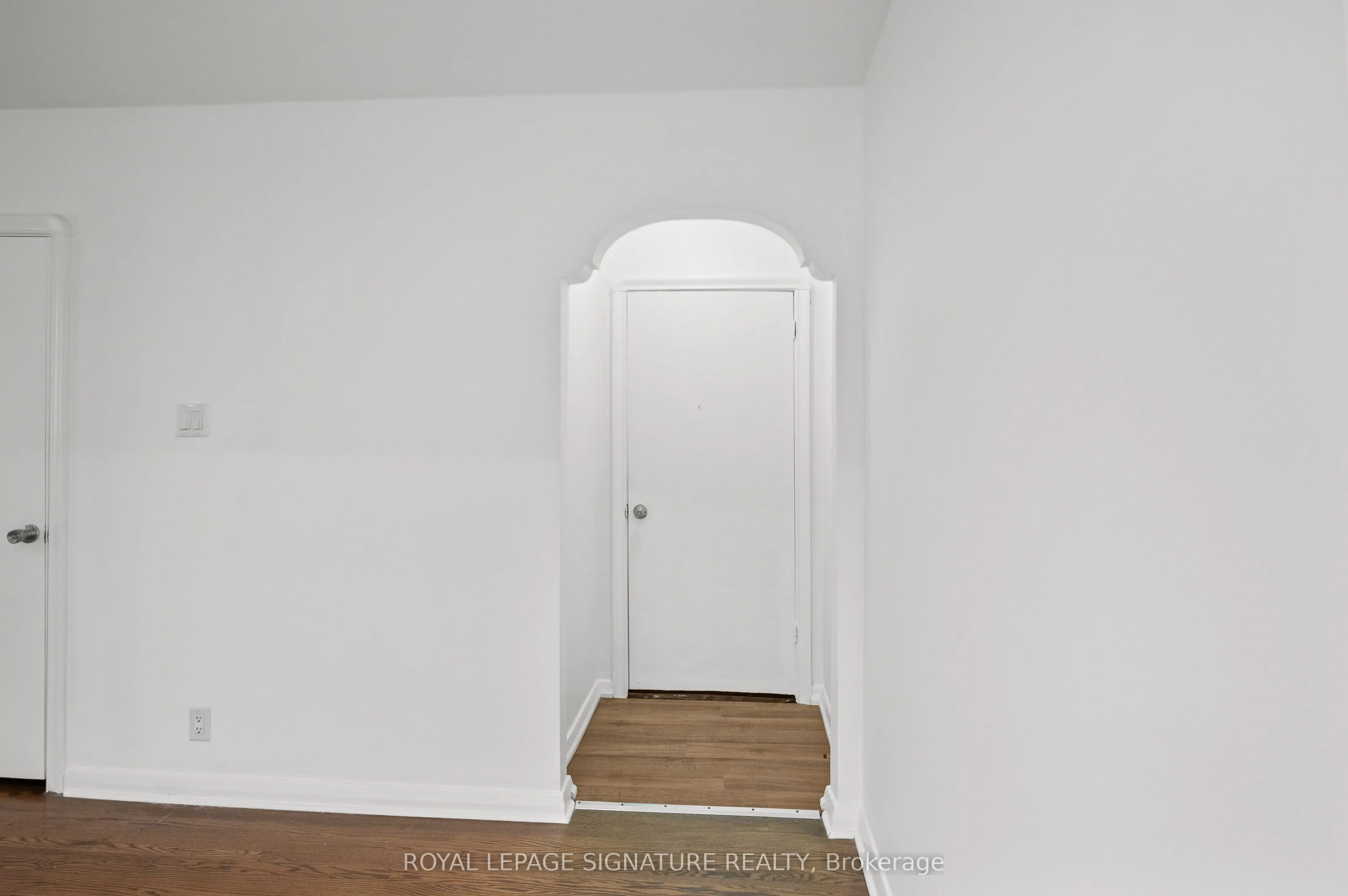 1138 Eglinton Avenue W, #2nd Floor