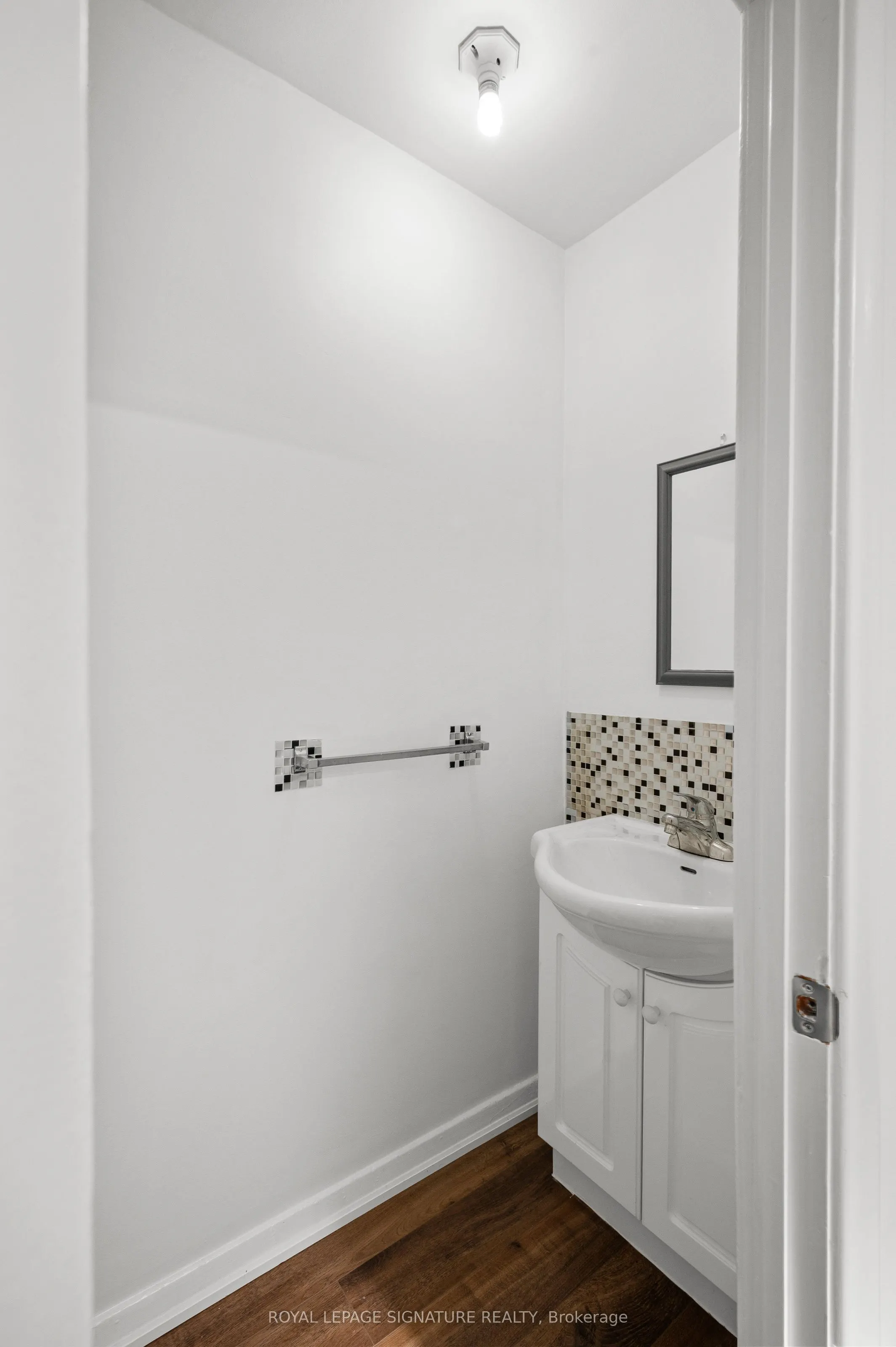1138 Eglinton Avenue W, #2nd Floor